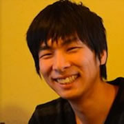 写真：穴井佑樹